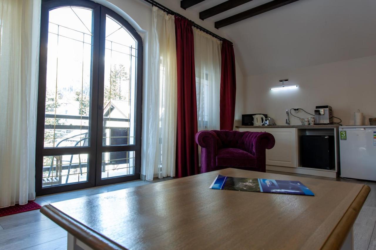 Pensiunea Carmen'S Mansion B Sinaia Zewnętrze zdjęcie