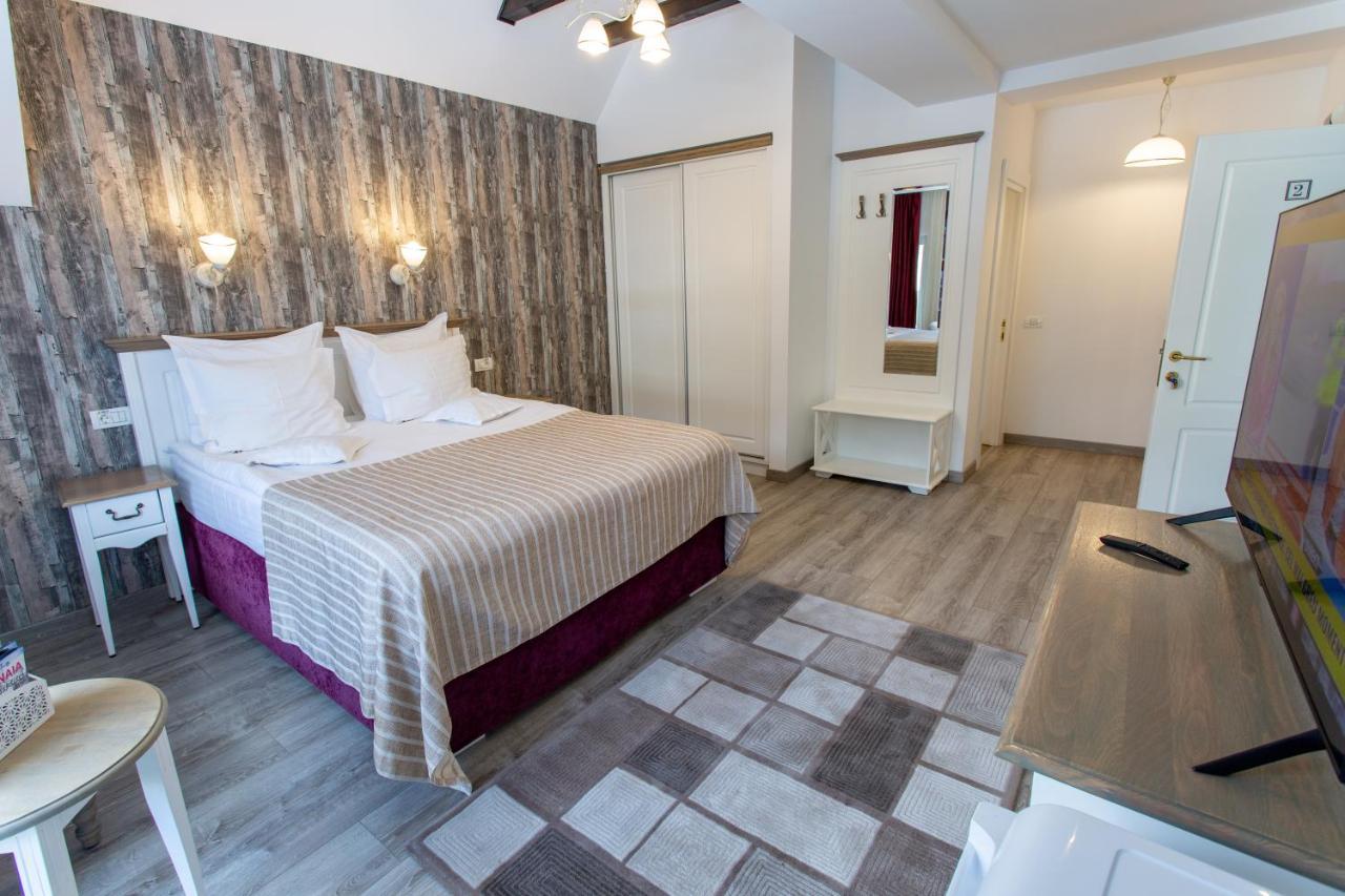 Pensiunea Carmen'S Mansion B Sinaia Zewnętrze zdjęcie